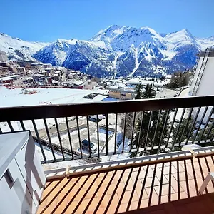  Appartement Au Pied Des Pistes Avec Vue Imprenable Sur La Station
